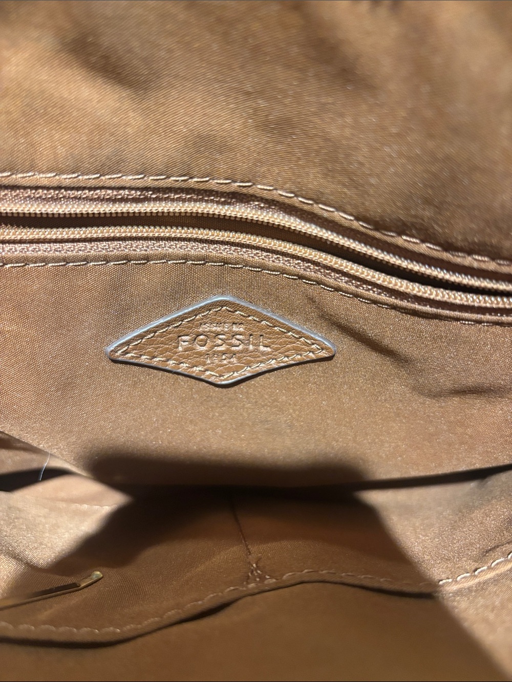 Fossil Brown Leather Satchel with Top Handles and Crossbody Strap - Picture 2 of 4